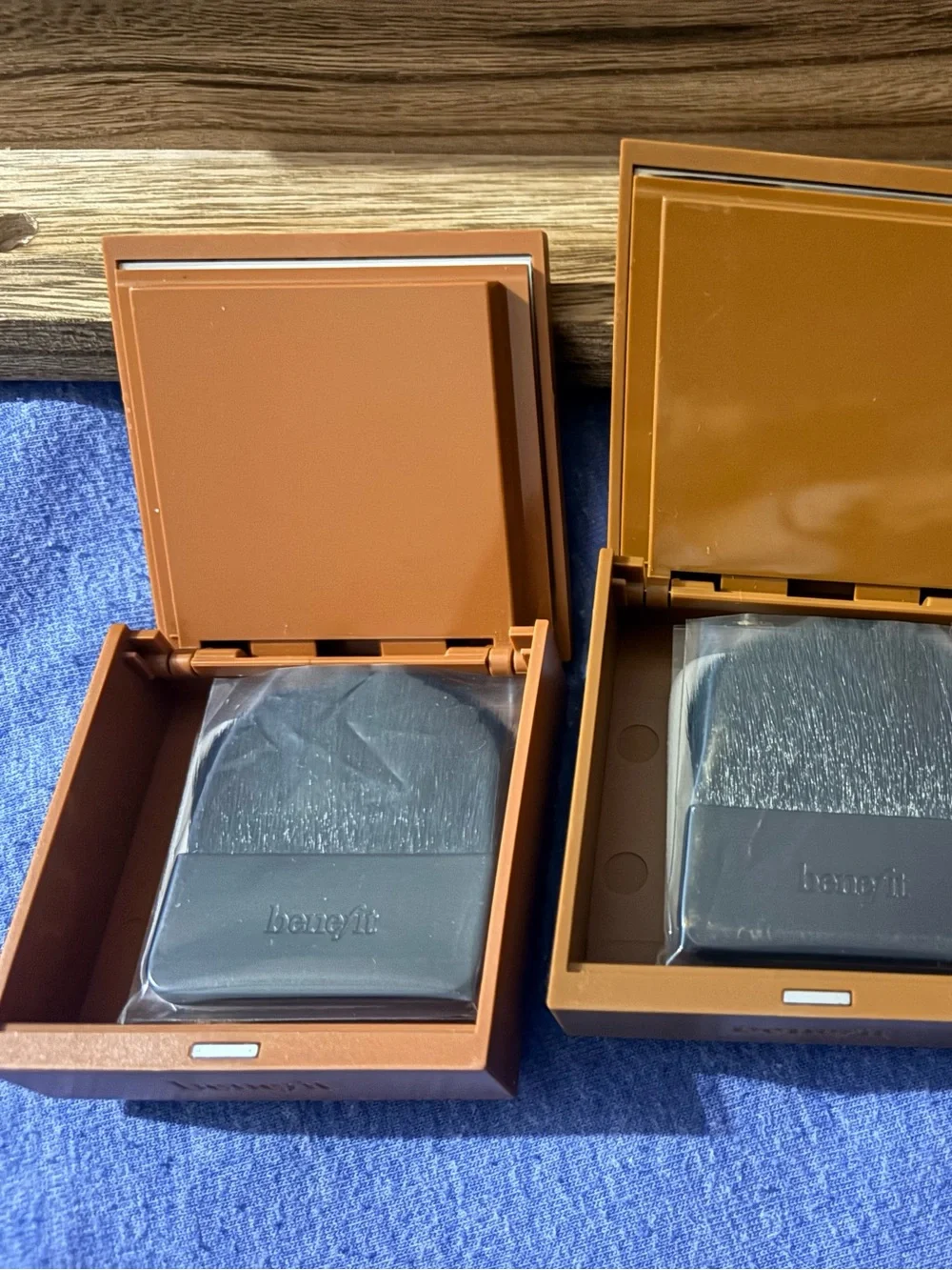 9 Benefit Hello Happy velvet foundation